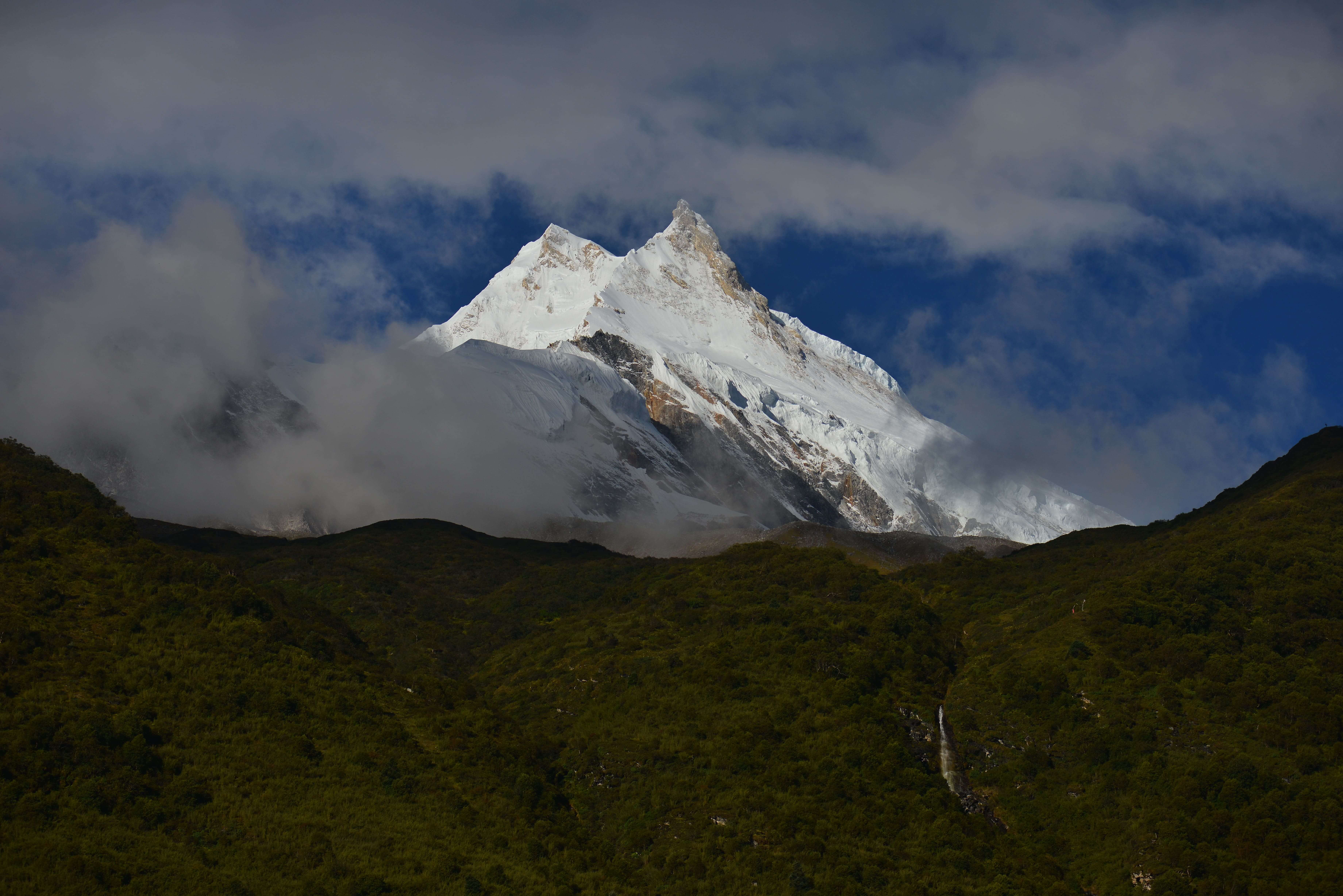 mt-manaslu-expedition