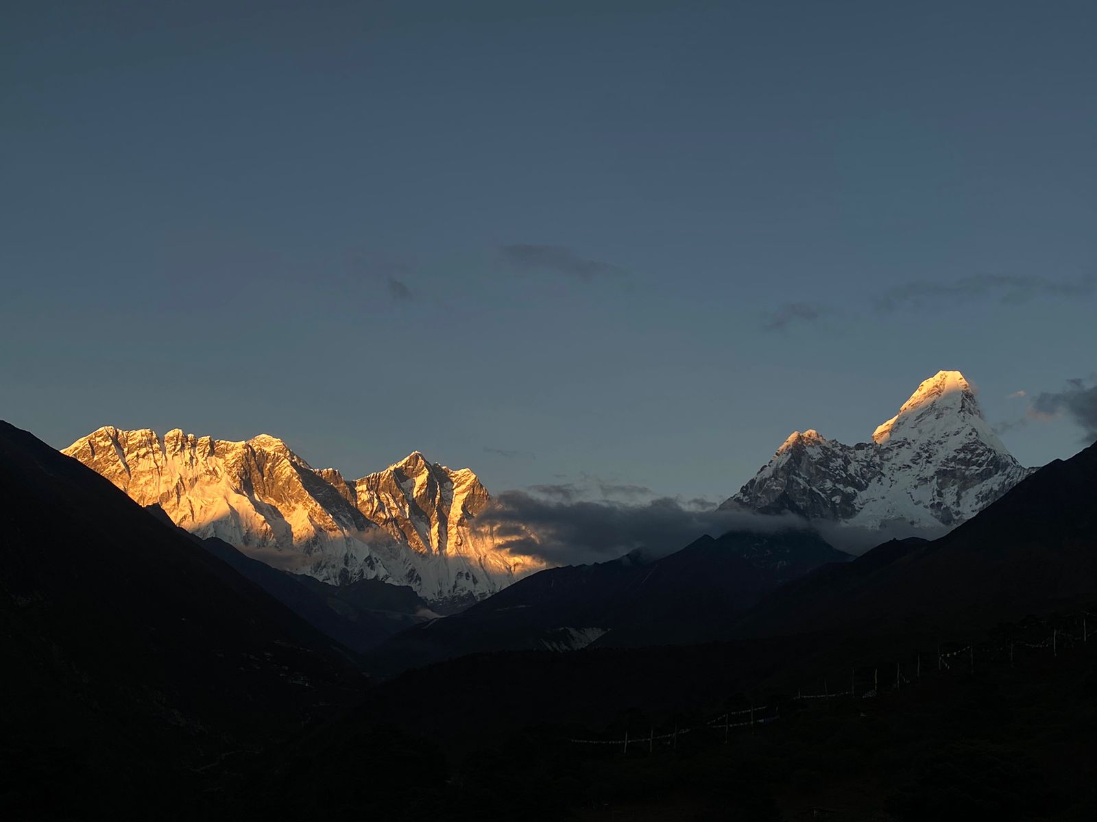 Everest Base Camp W Lobuche Peak  - Climb higher, trek deeper